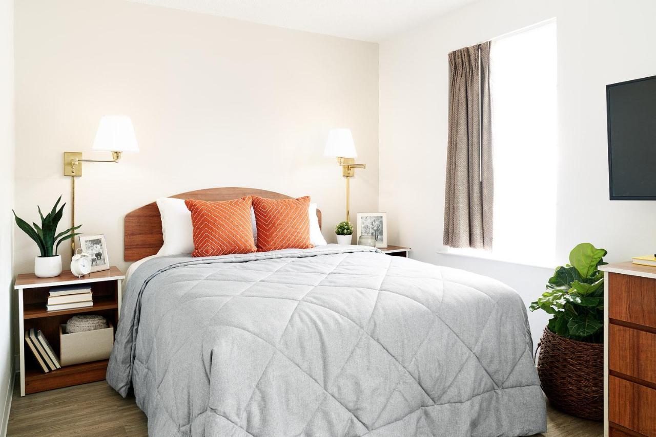 Intown Suites Extended Stay Dallas Tx - Medical Center Eksteriør billede